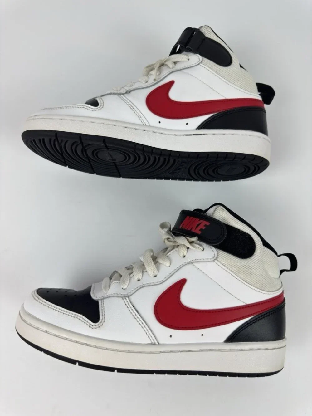 Nike Court Borough Mid 2;Boys Size 5Y White Athletic Shoes Sneakers CD7782-110